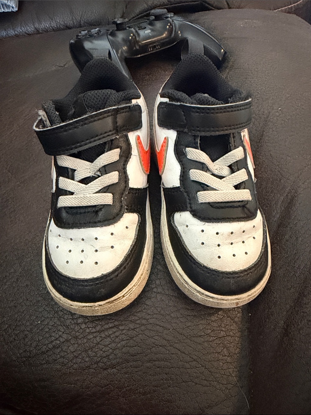 Nike Kids Black and White Sneakers with Orange Swoosh - Picture 2 of 5